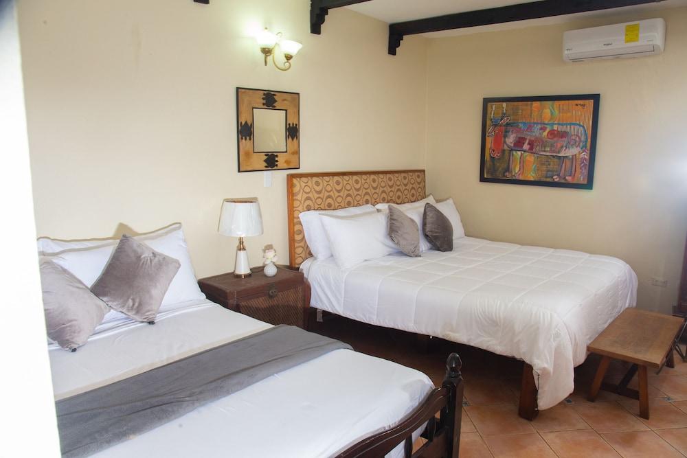 Dona Elvira Boutique Hotel Santo Domingo Eksteriør billede